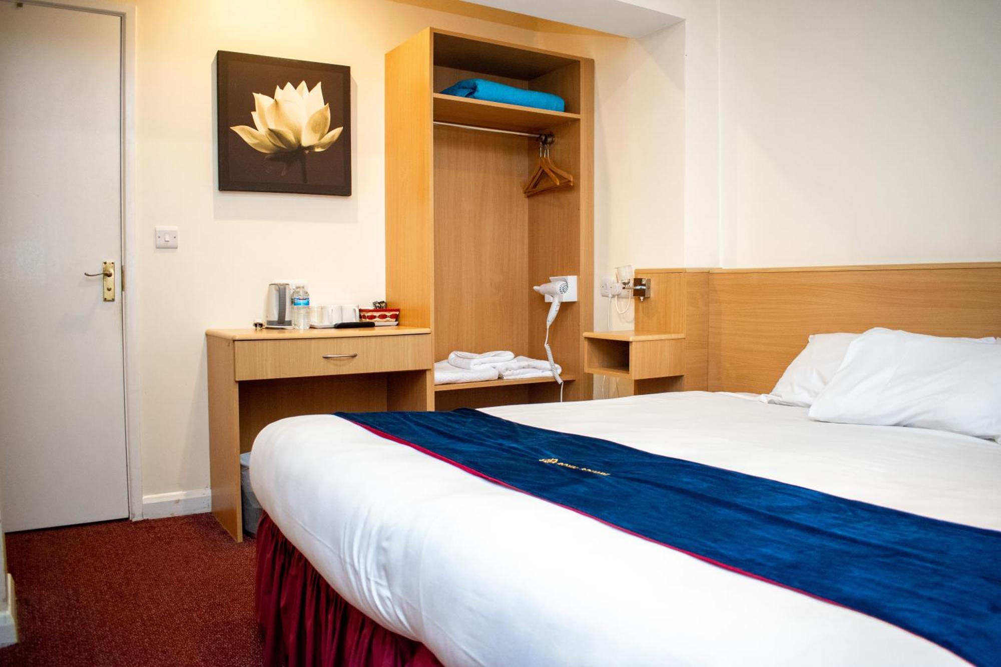 Royal Square Hotel - Nec & Birmingham Airport Marston Green Екстер'єр фото